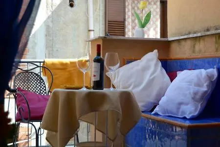 Appartamento Ambra di mare SantʼAgata di Militello Italia