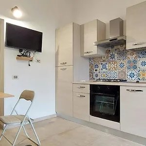 https://appartamento-bilocale-2-posti-vicino-al-centro.in-sardinia.net