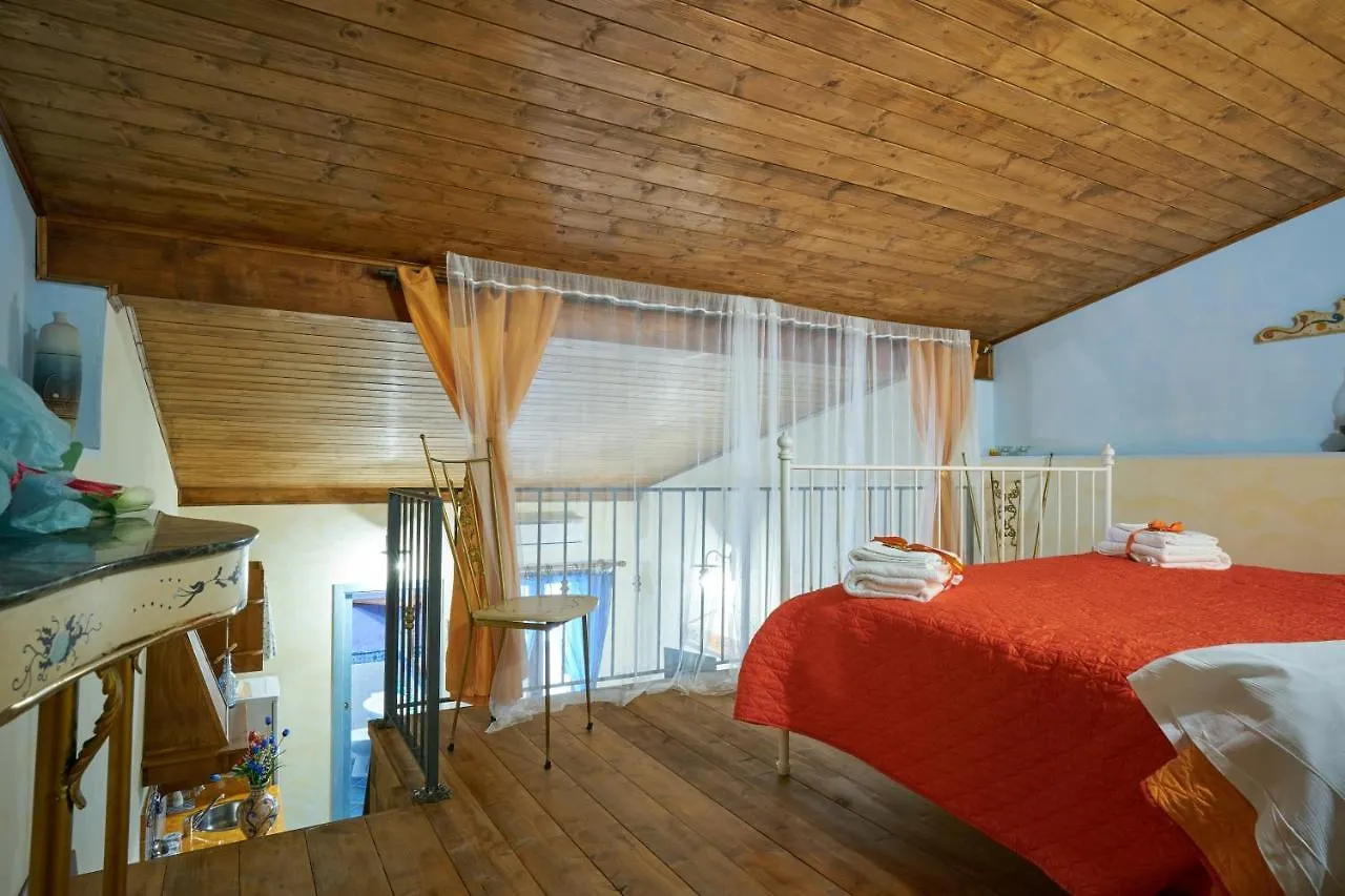 Ambra Di Mare Apartment Sant'Agata di Militello