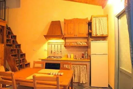 Ambra Di Mare Apartment Sant'Agata di Militello 0*,  Italy